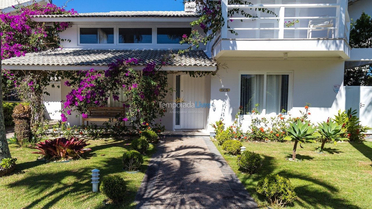 Casa para aluguel de temporada em Florianopolis (Jurerê Internacional)