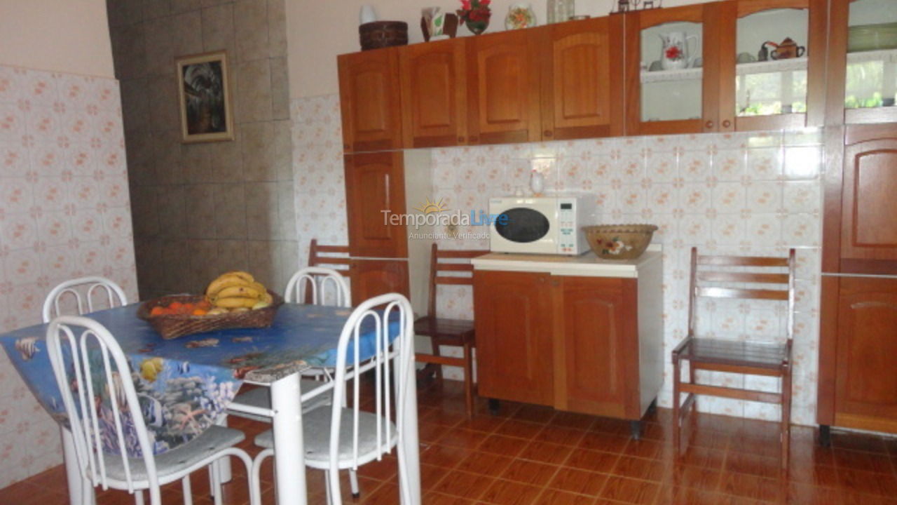 House for vacation rental in Ubatuba (Praia do Lázaro)