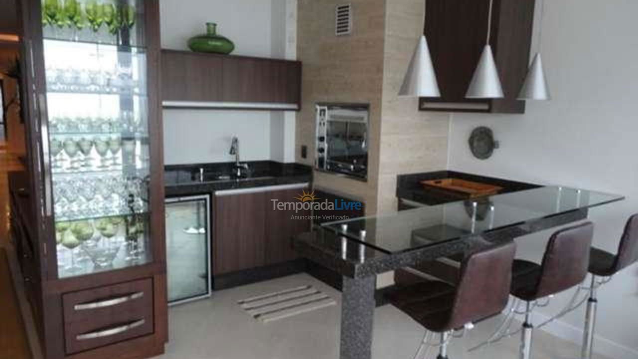 Apartment for vacation rental in Balneário Camboriú (Barra Sul)