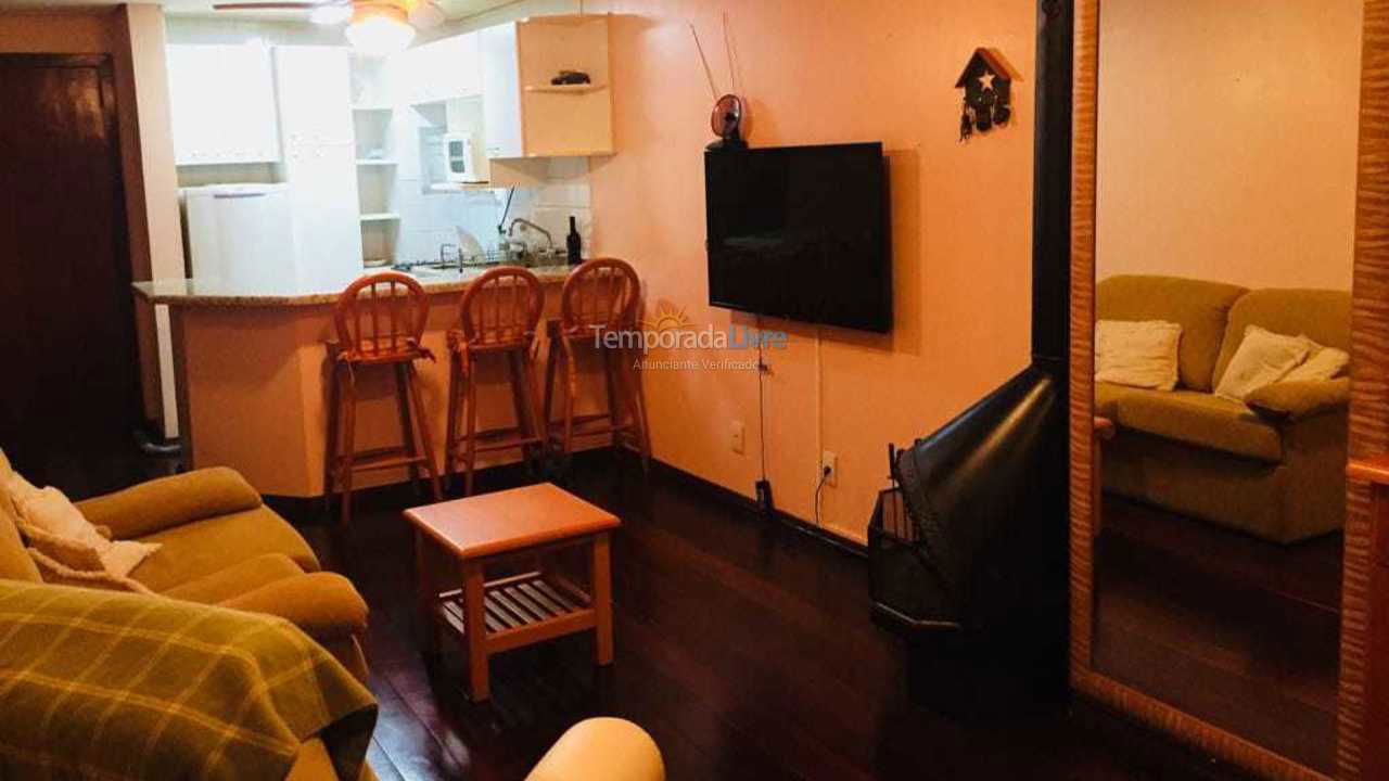 Apartamento para aluguel de temporada em Gramado (Centro)