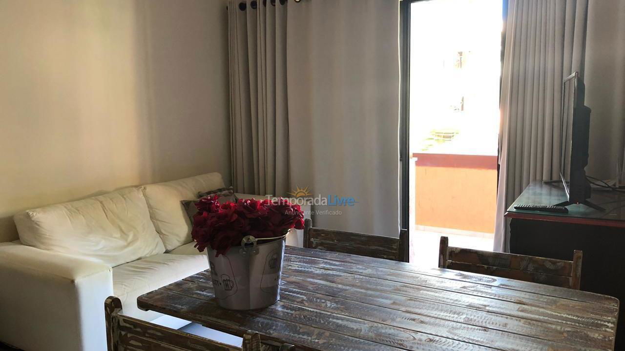 Apartamento para aluguel de temporada em Camaçari (Praia de Guarajuba)