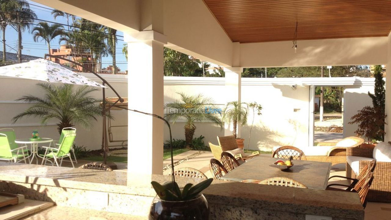 House for vacation rental in Guarujá (Enseada)