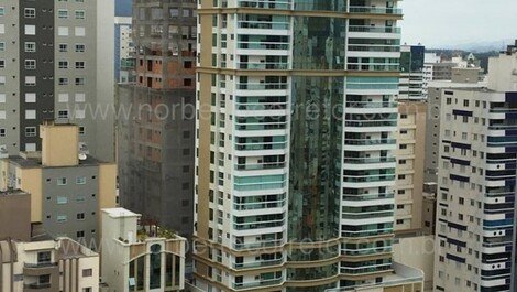 EXCELLENT Apartment 4 suites with 1 Master, 5 air condition...