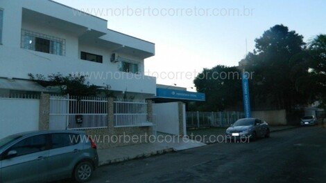 House with 2 floors, with pool and leisure area, for 20 people, co...