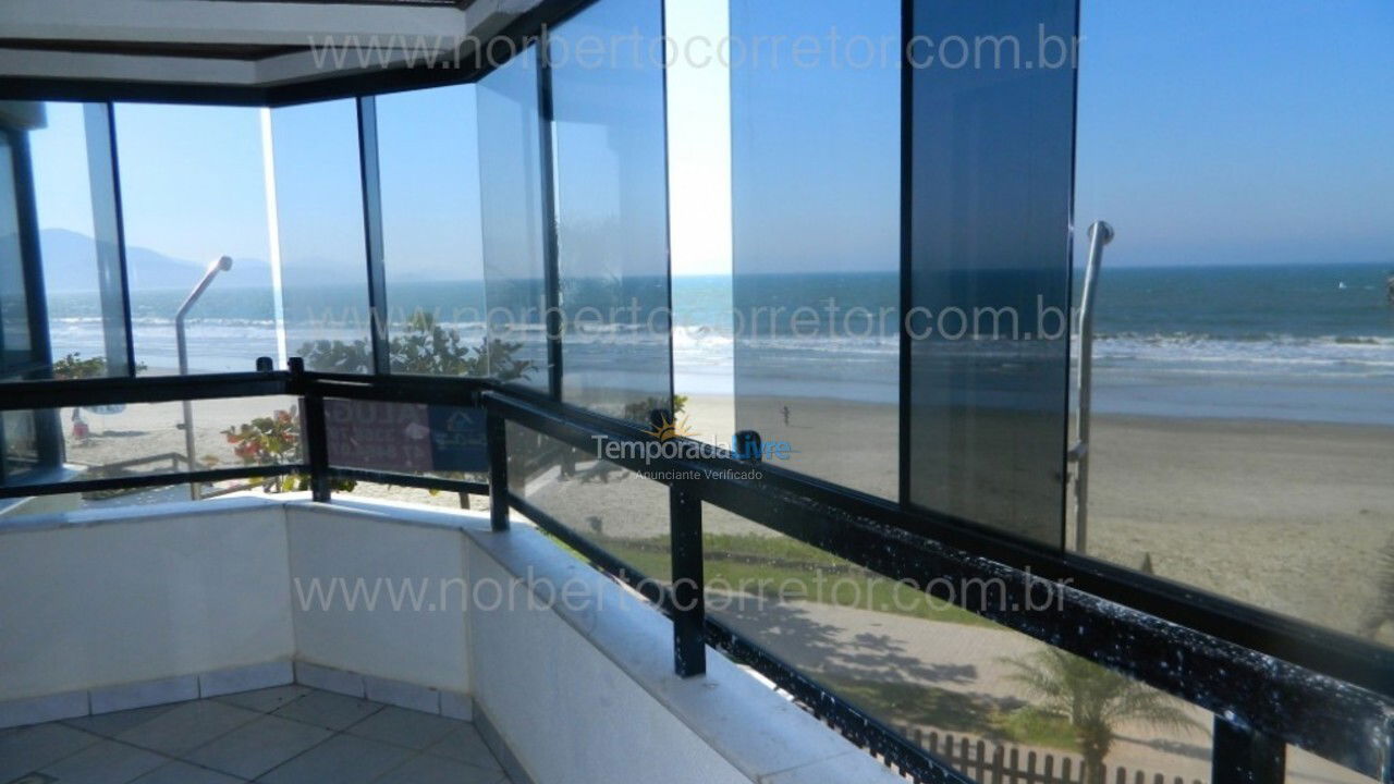 Apartment for vacation rental in Itapema (Meia Praia)