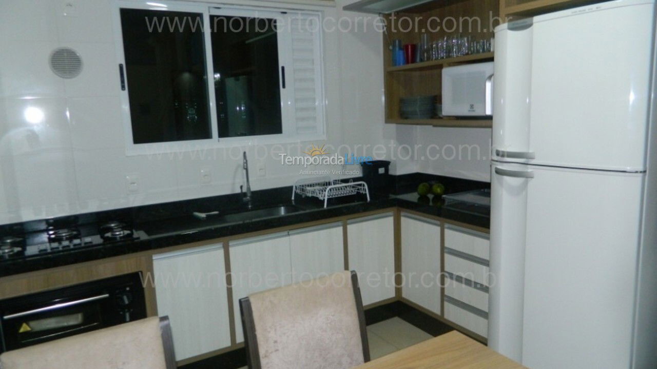 Apartment for vacation rental in Itapema (Meia Praia)