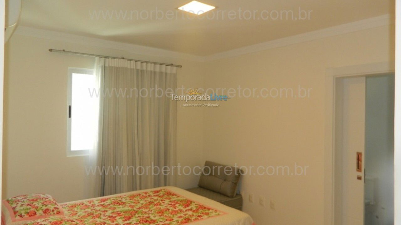 Apartment for vacation rental in Itapema (Meia Praia)