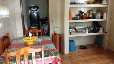 I rent excellent house for season in Ubatuba and weekends.