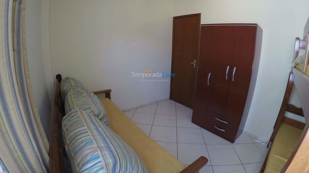 Apartamento para aluguel de temporada em Arraial do Cabo (Prainha)