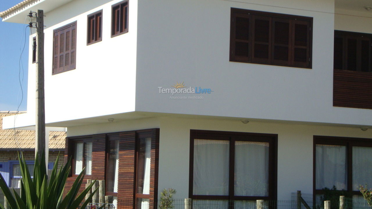 House for vacation rental in Garopaba (Morrinhos)