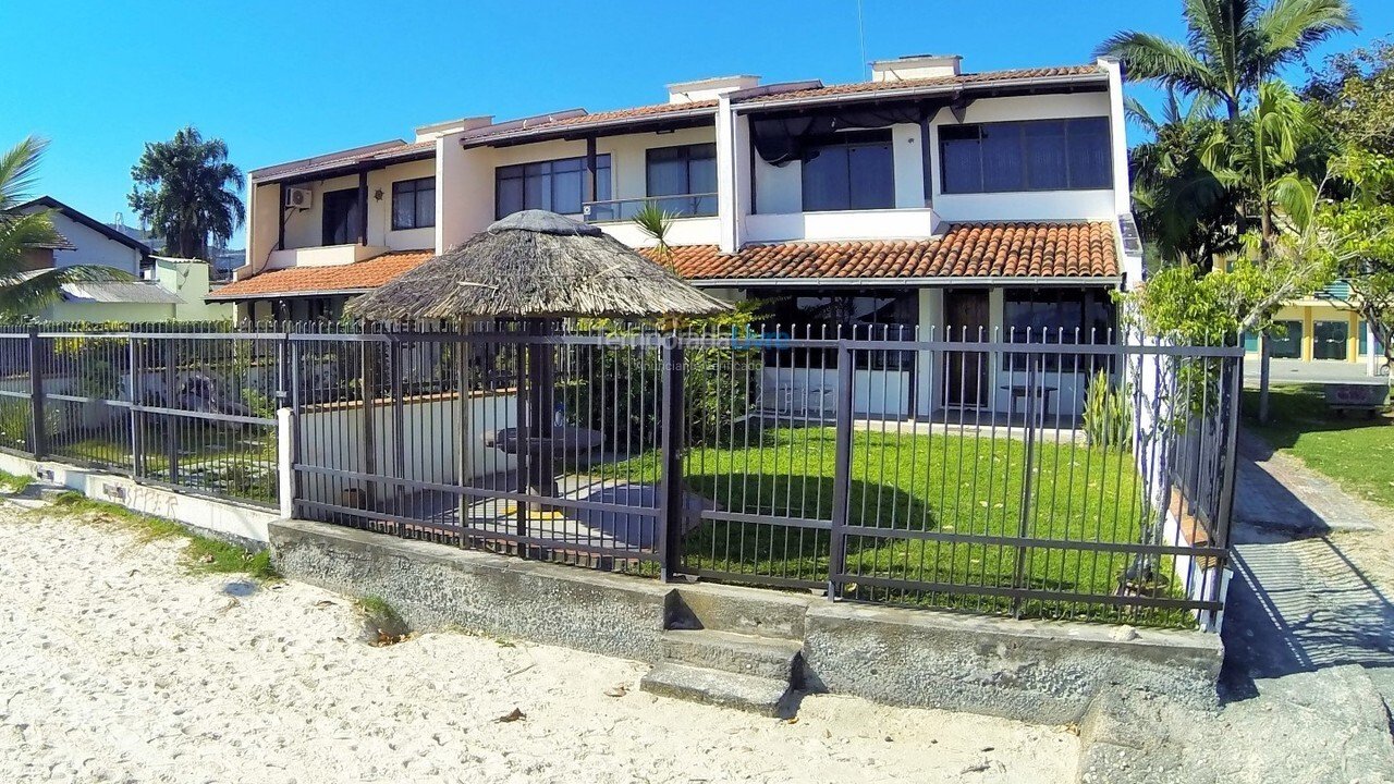 Casa para alquiler de vacaciones em Porto Belo (Centro)