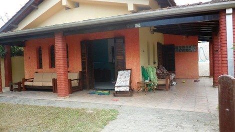 House for rent in Caraguatatuba - Massaguaçu