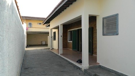 Great house near the beach, very well located