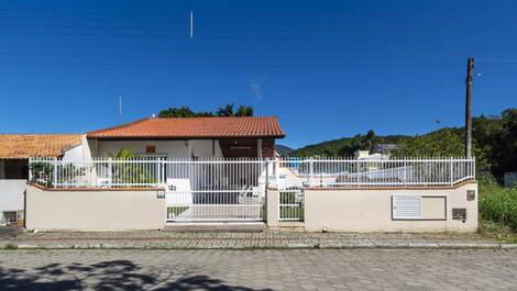 CASA CON PISCINA EN LA PLAYA DE ZIMBROS A 350 METROS DE LA PLAYA