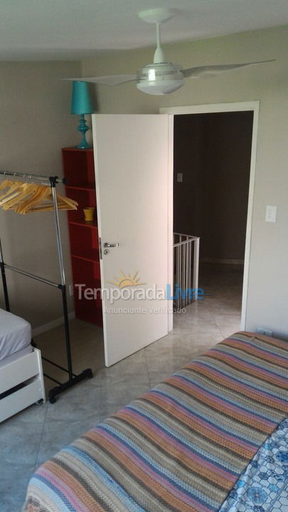 Apartment for vacation rental in Guarujá (Astúrias)