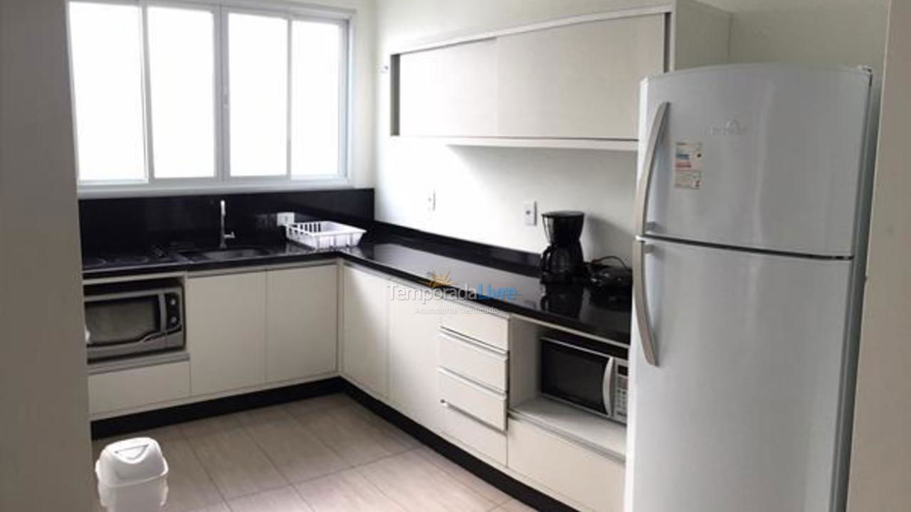 Apartamento para alquiler de vacaciones em Garopaba (Centro)