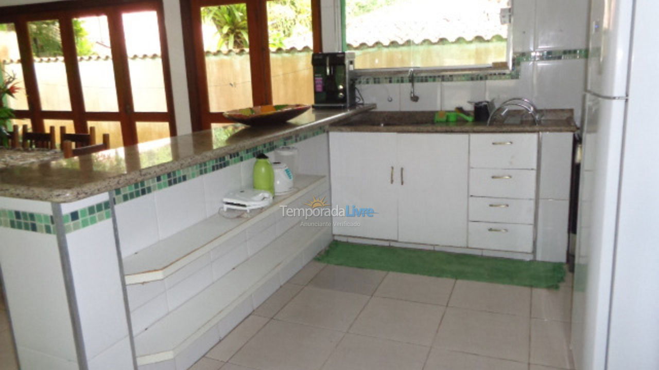 Casa para alquiler de vacaciones em Ubatuba (Praia de Itamambuca)