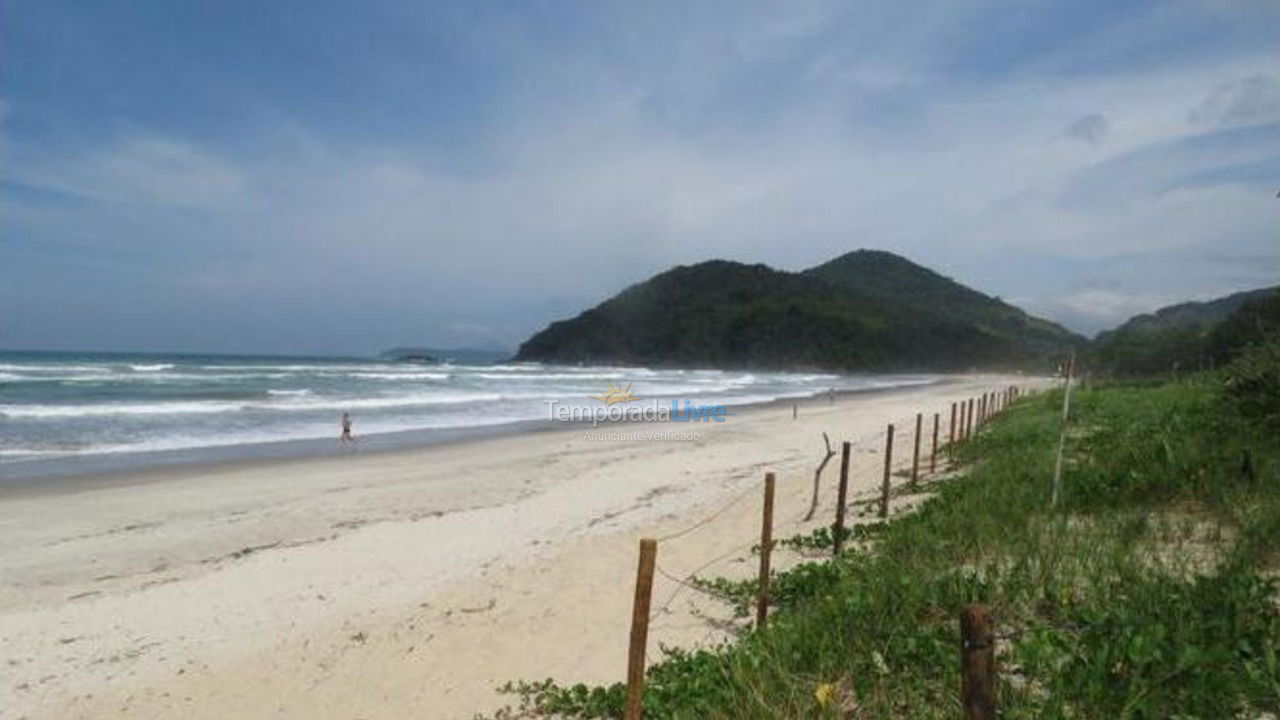 Casa para alquiler de vacaciones em Ubatuba (Praia de Itamambuca)