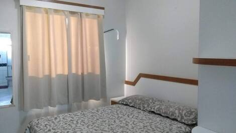 Apartment with 1 bedroom on the Main Avenue of Bombinhas!