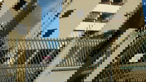 Apt. Martim de sá 2 dolores. Aire acondicionado en piscina. 102 B