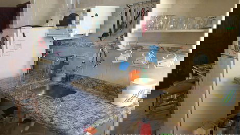 Apt. Martim de sá 2 dolores. Aire acondicionado en piscina. 102 B