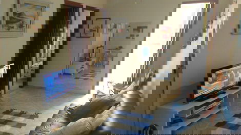 Apt. Martim de sá 2 dolores. Aire acondicionado en piscina. 102 B