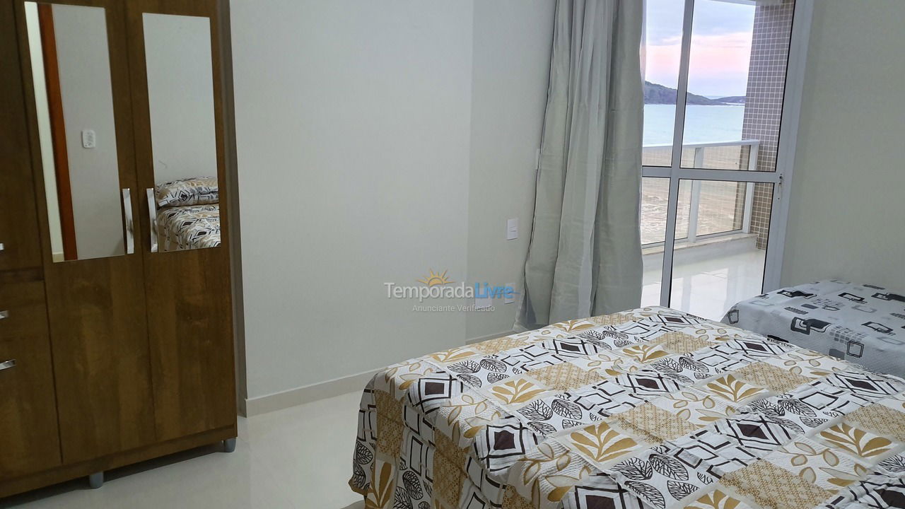 Apartment for vacation rental in Guarapari (Praia do Morro)