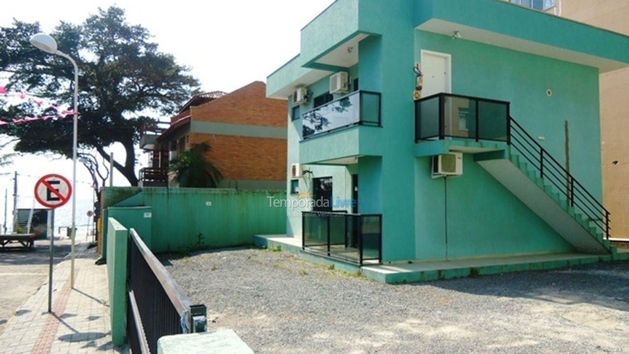 Apartment for vacation rental in Bombinhas (Praia de Bombinhas)