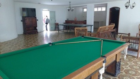 House mansion prainha (martim de sá) 6 dor. pools. foot games in the sand