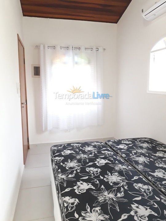 House for vacation rental in Bertioga (Condominio Morada da Praia)