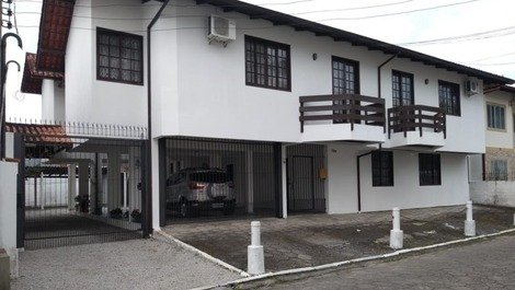 House for rent in Florianópolis - Cachoeira do Bom Jesus