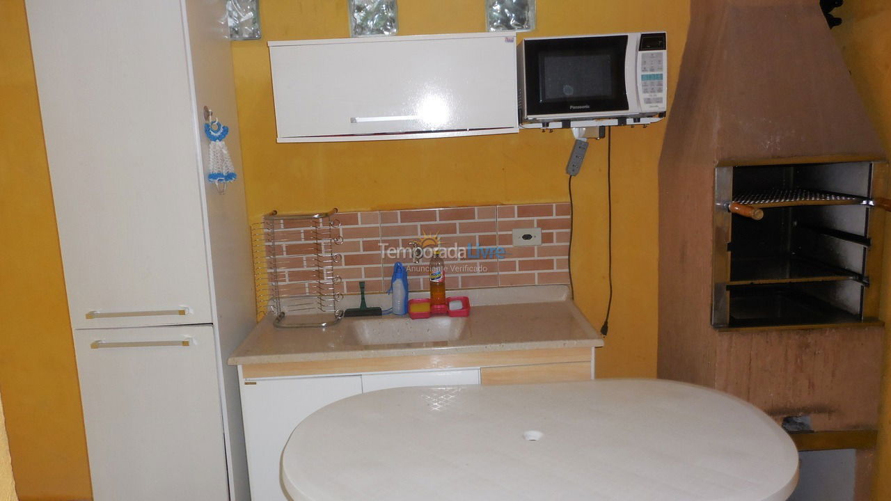 Apartamento para aluguel de temporada em Caraguatatuba (Massaguaçu)
