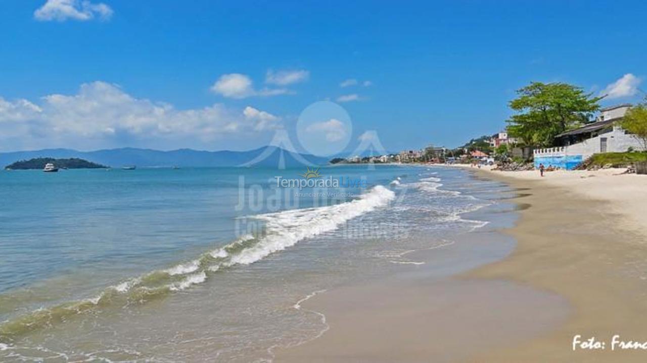 Casa para aluguel de temporada em Florianopolis (Canasvieiras)