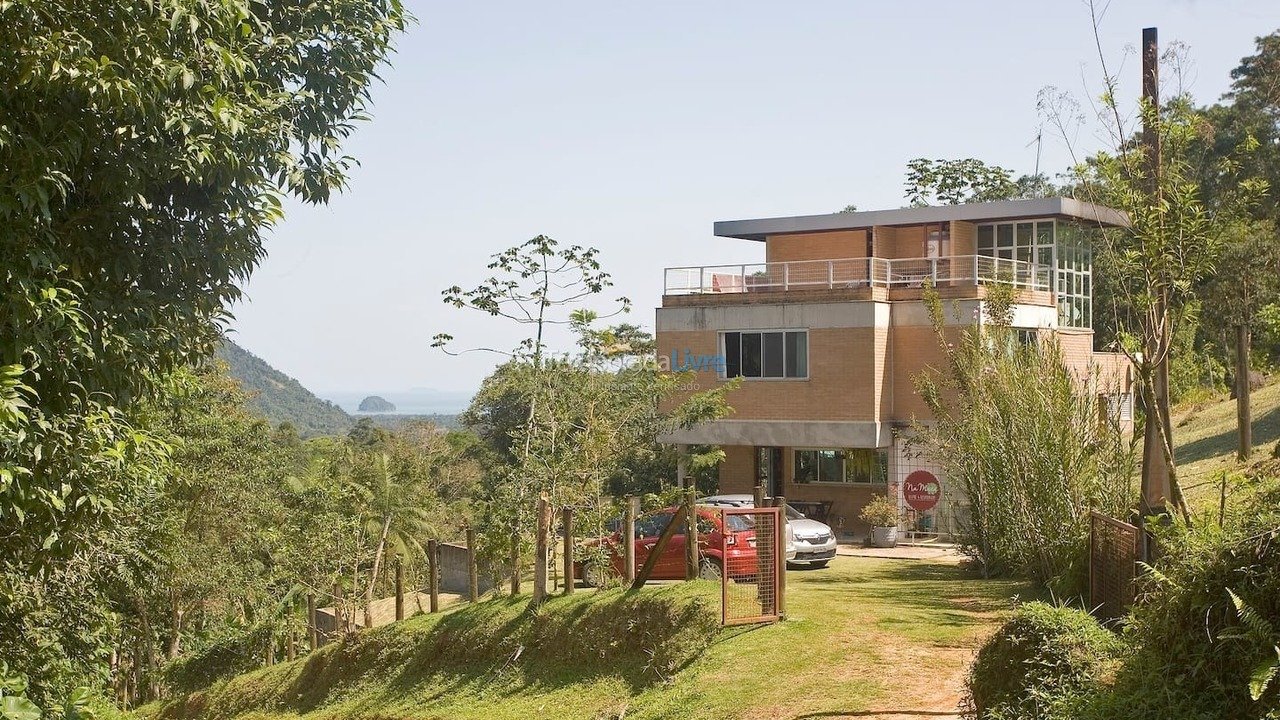 House for vacation rental in Ubatuba (Ubatumirim)