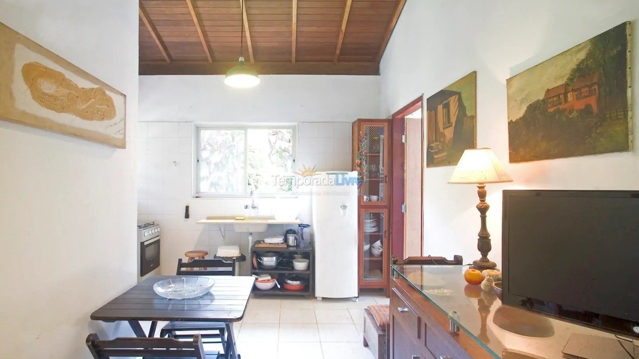 Casa para aluguel de temporada em Ubatuba (Ubatumirim)