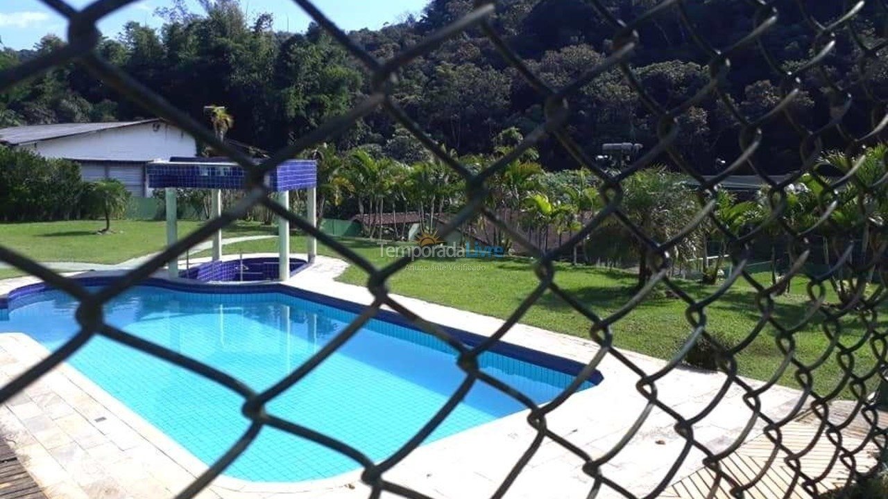 Ranch for vacation rental in Juquitiba (Jardim das Palmeiras)