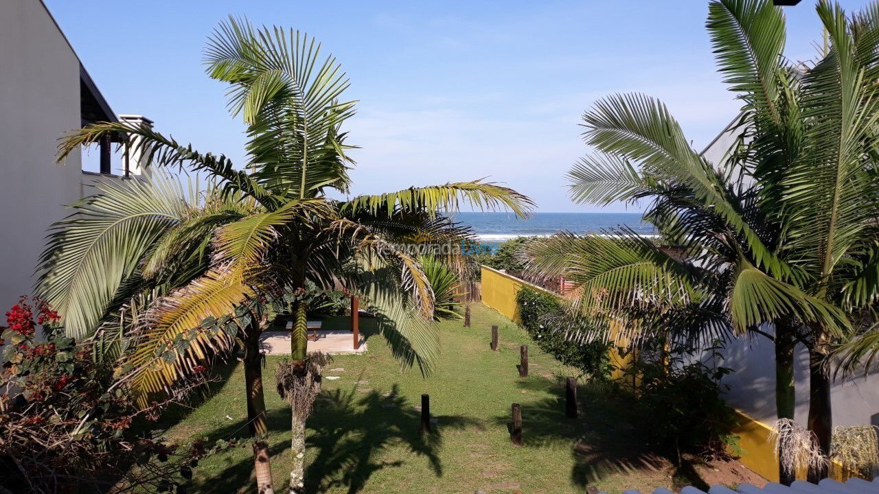 Casa para alquiler de vacaciones em Guaratuba (Barra do Saí)