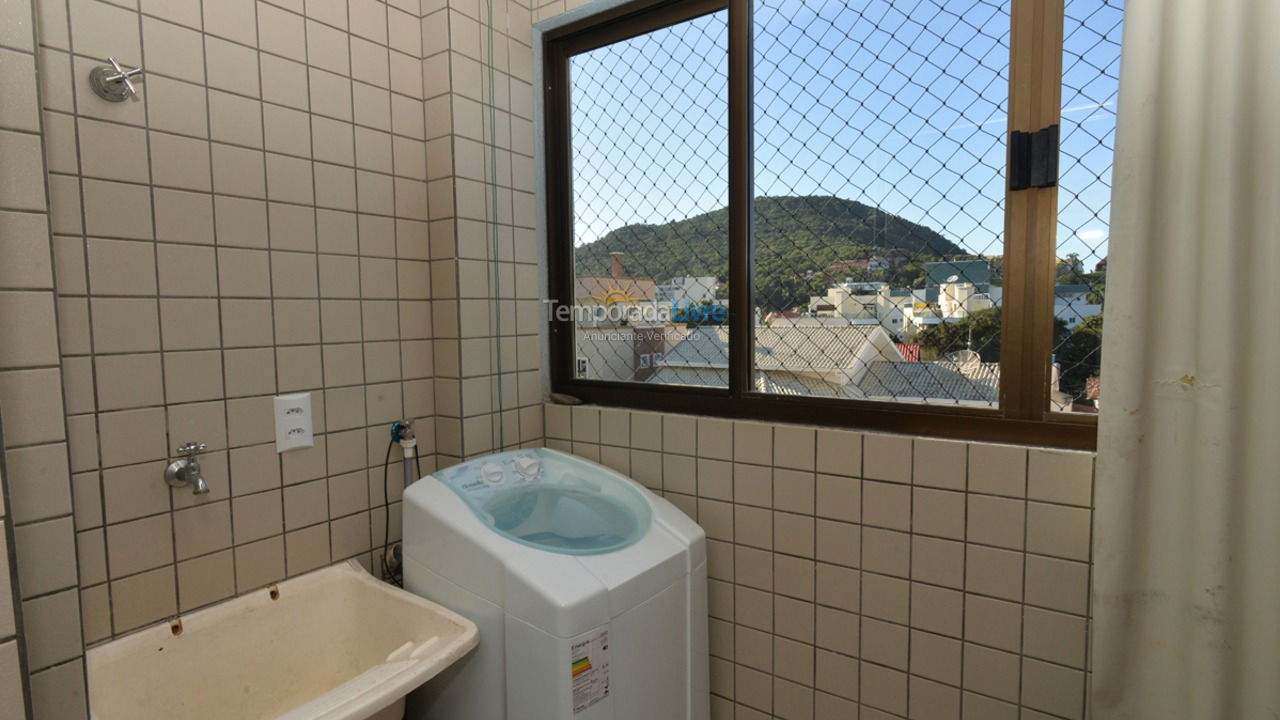 Apartamento para aluguel de temporada em Bombinhas (Praia de Bombinhas)