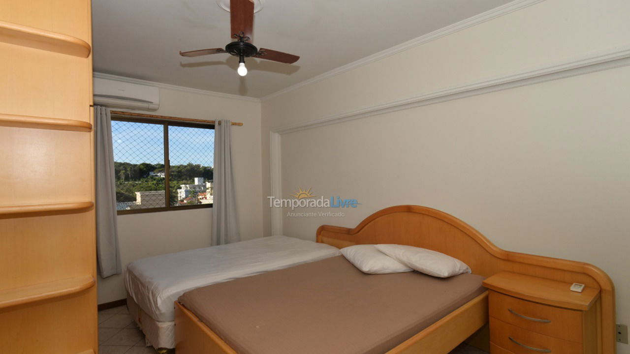 Apartamento para aluguel de temporada em Bombinhas (Praia de Bombinhas)