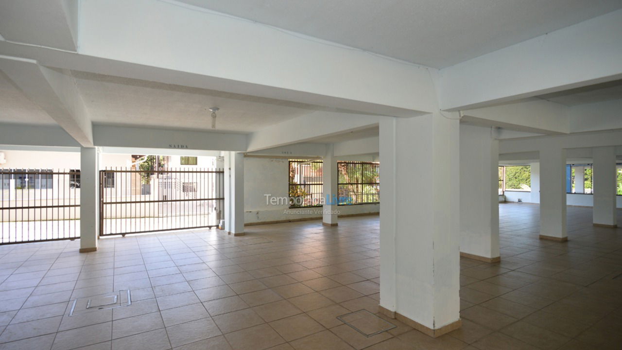 Apartamento para aluguel de temporada em Bombinhas (Praia de Bombinhas)