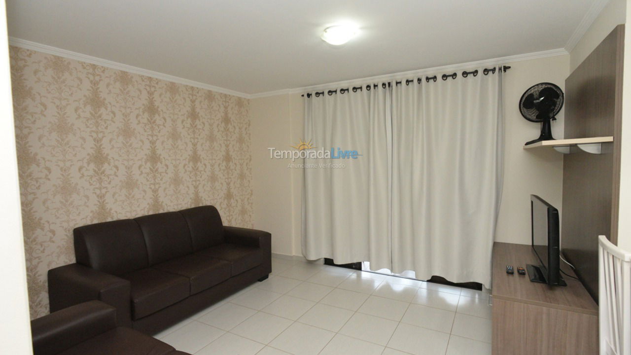 Apartamento para aluguel de temporada em Bombinhas (Praia de Bombinhas)