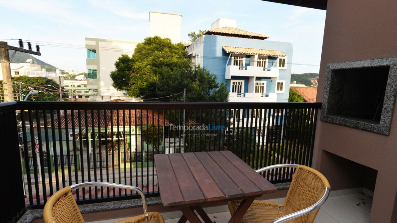 Apartamento para aluguel de temporada em Bombinhas (Praia de Bombinhas)