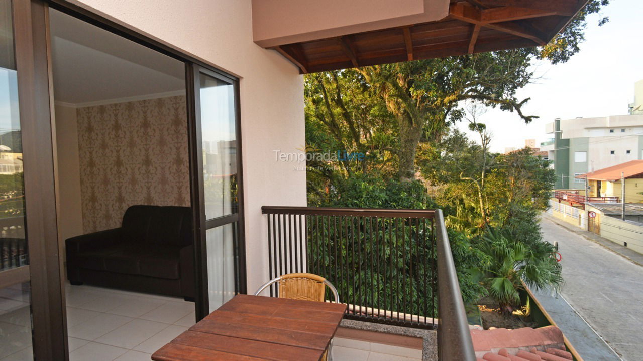 Apartamento para aluguel de temporada em Bombinhas (Praia de Bombinhas)