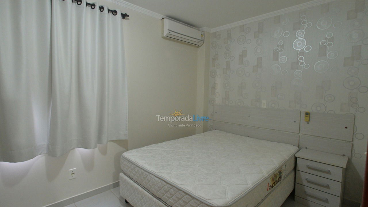 Apartamento para aluguel de temporada em Bombinhas (Praia de Bombinhas)