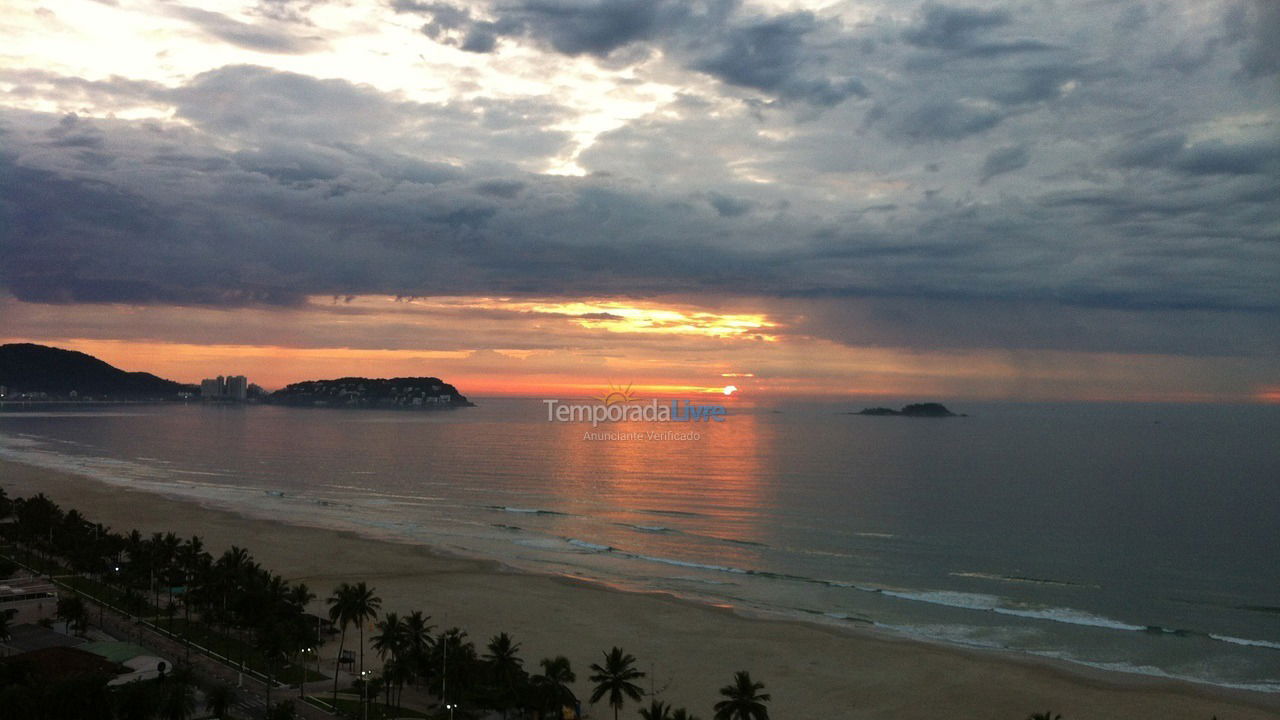 Apartamento para aluguel de temporada em Guarujá (Enseada)