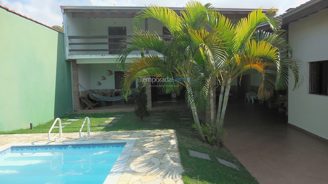 House for vacation rental in Caraguatatuba (Massaguaçu)