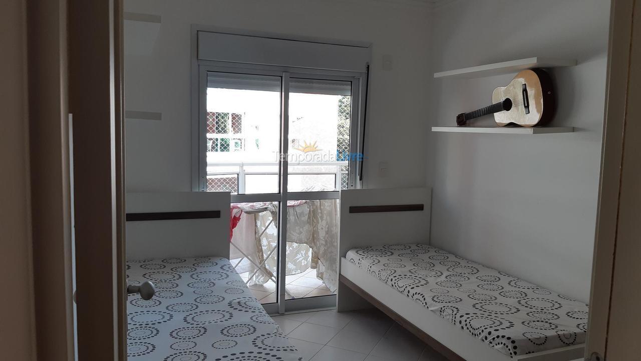 Apartamento para aluguel de temporada em Bertioga (Riviera de São Lourenço)