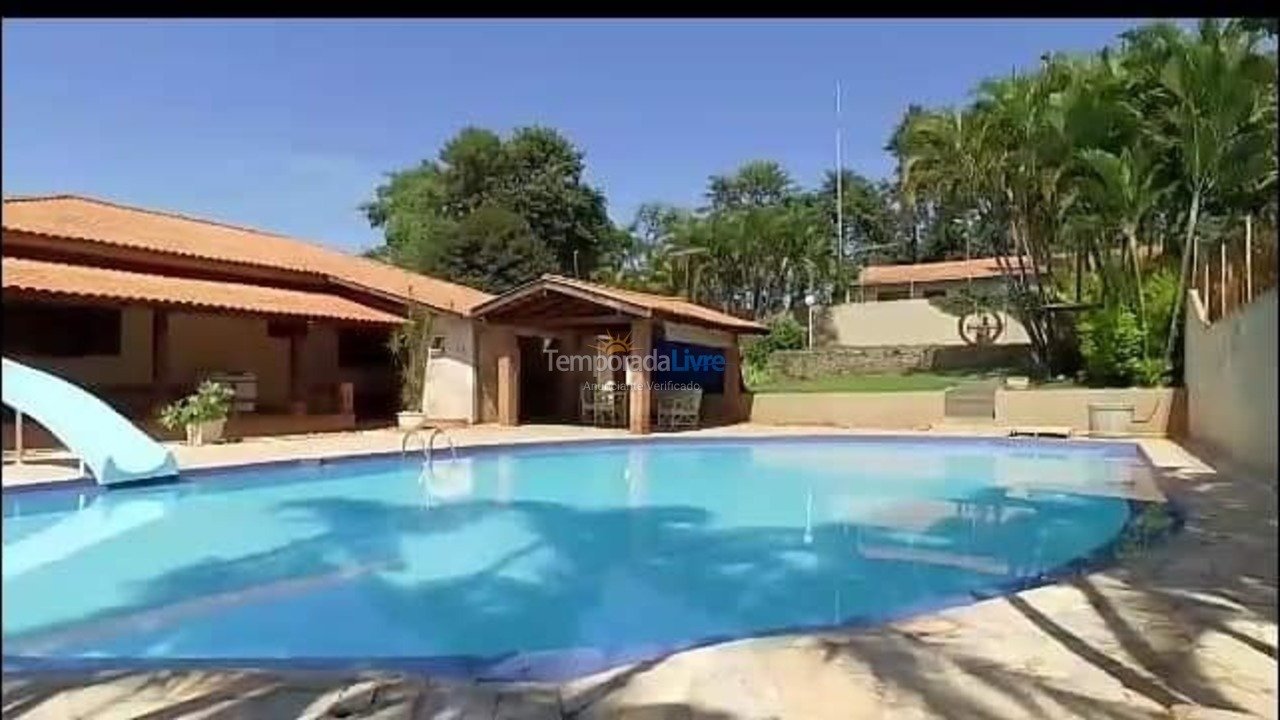 Ranch for vacation rental in Londrina (Jardim Planalto)