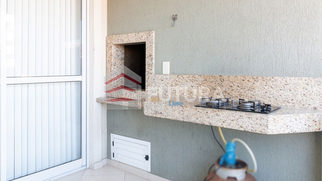 Apartamento para aluguel de temporada em Bombinhas (Praia de Bombas)