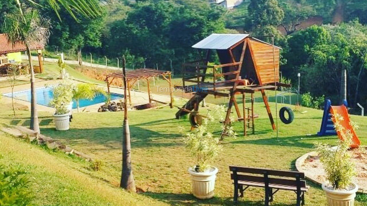 Casa para alquiler de vacaciones em Atibaia (Residencial Pararanga)